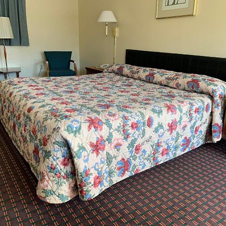 Regal Inn Clayton Luaran gambar